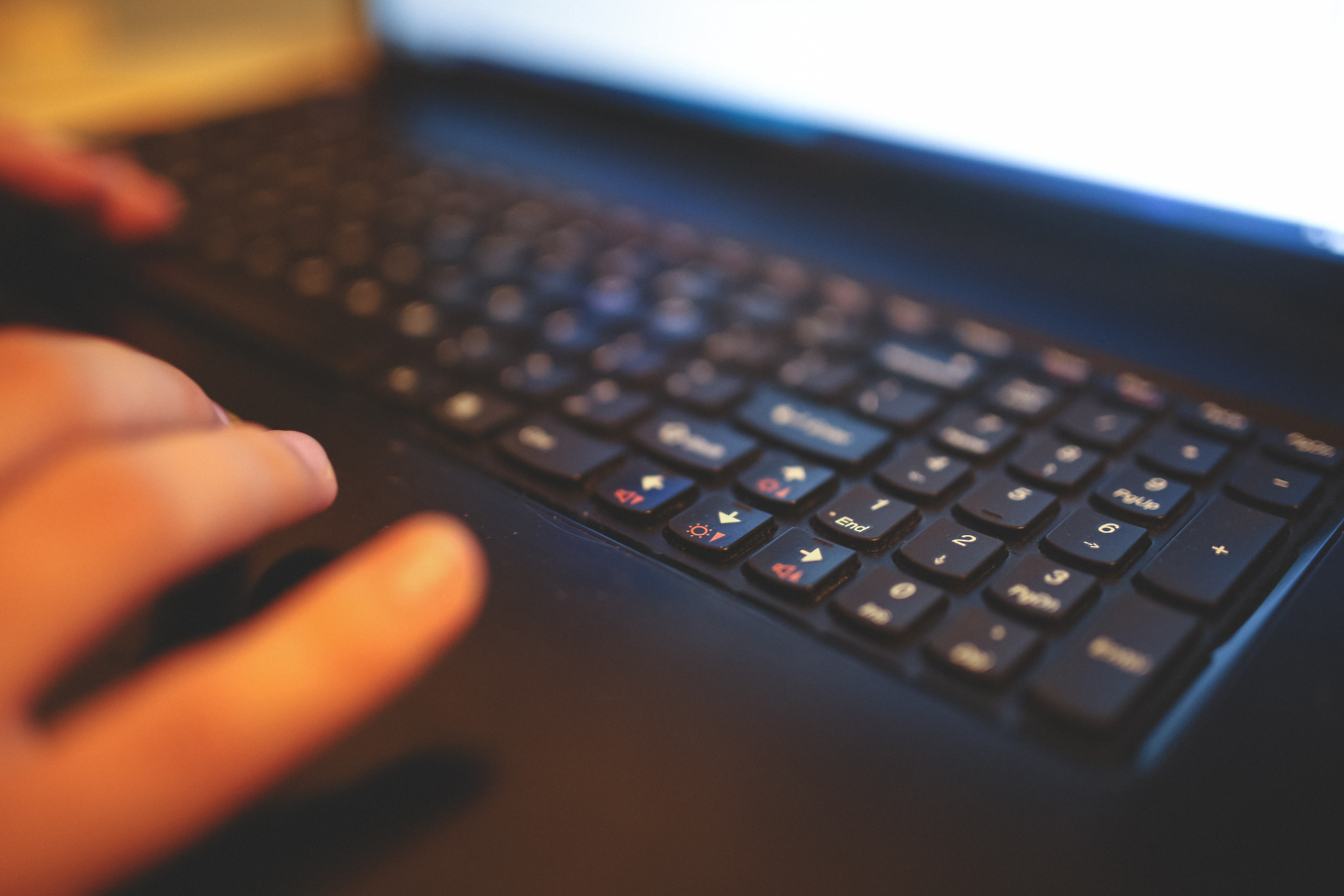 AWS MQ vs SQS: The Complete Comparison Guide for 2026